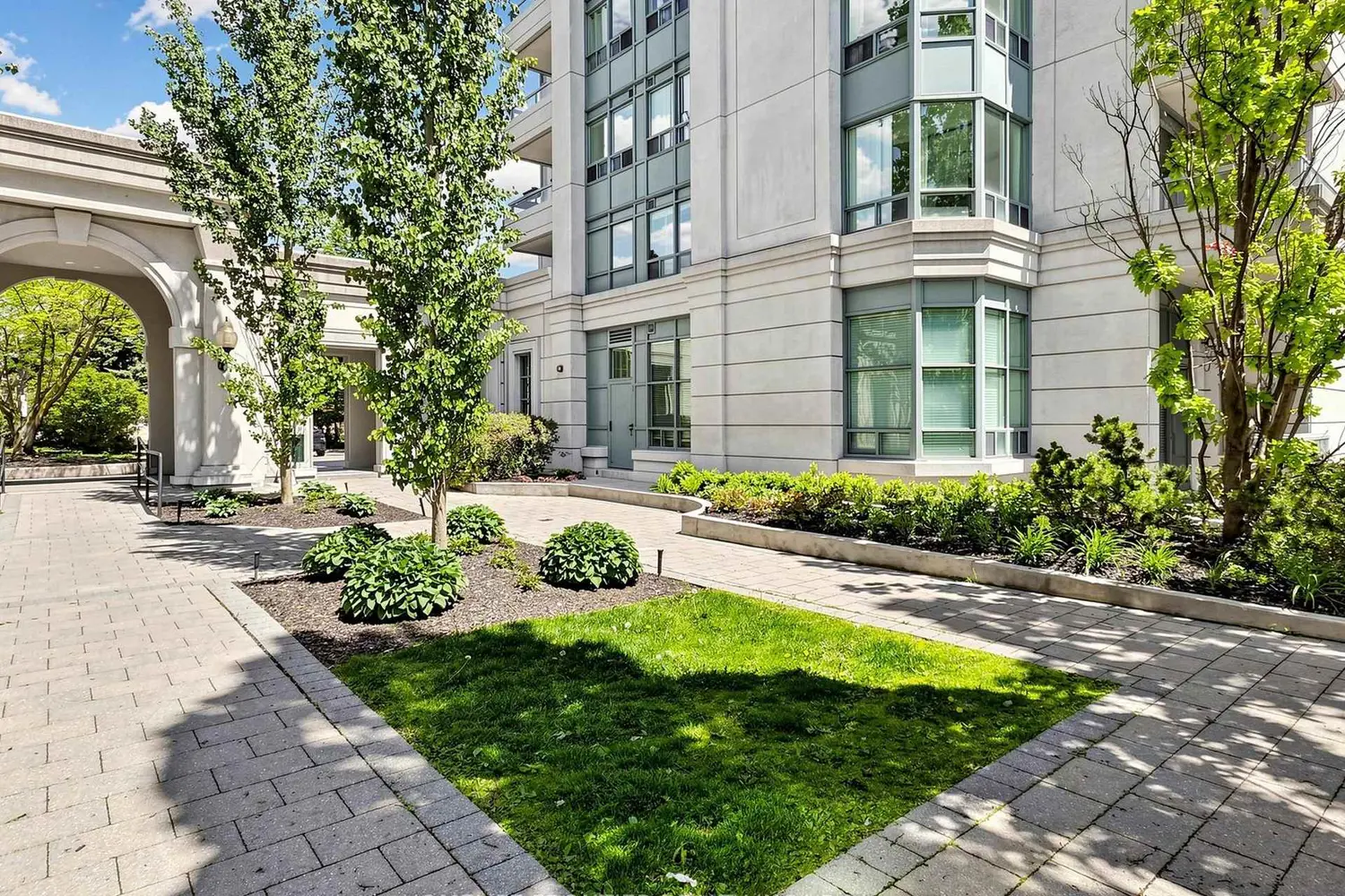 5 Emerald Lane 310 photo 4