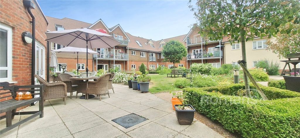 Additional image 14 of 2 bed flat for saleKeble Court, Redfields Lane, Church Crookham GU52