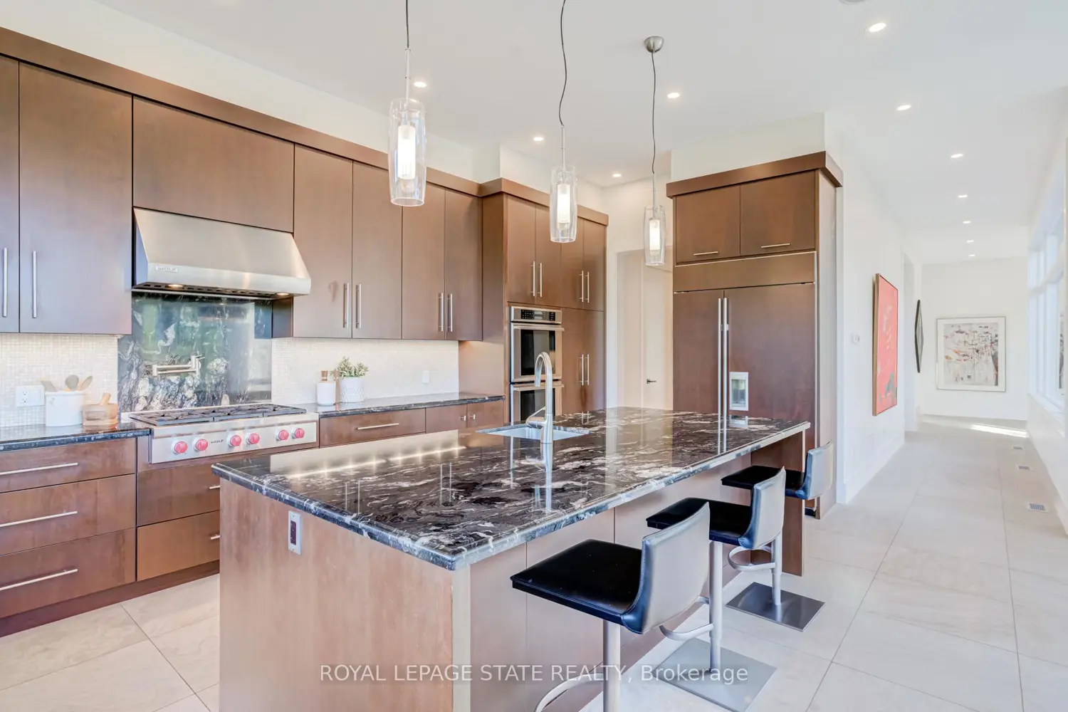 1099 Mineral Springs Road photo 3