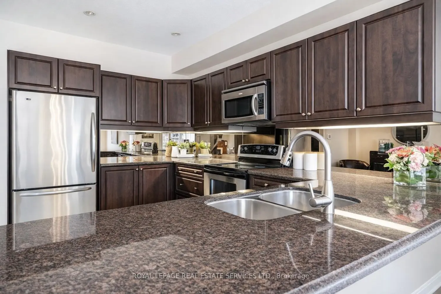 Additional image 8 of 1333 Kestell Boulevard