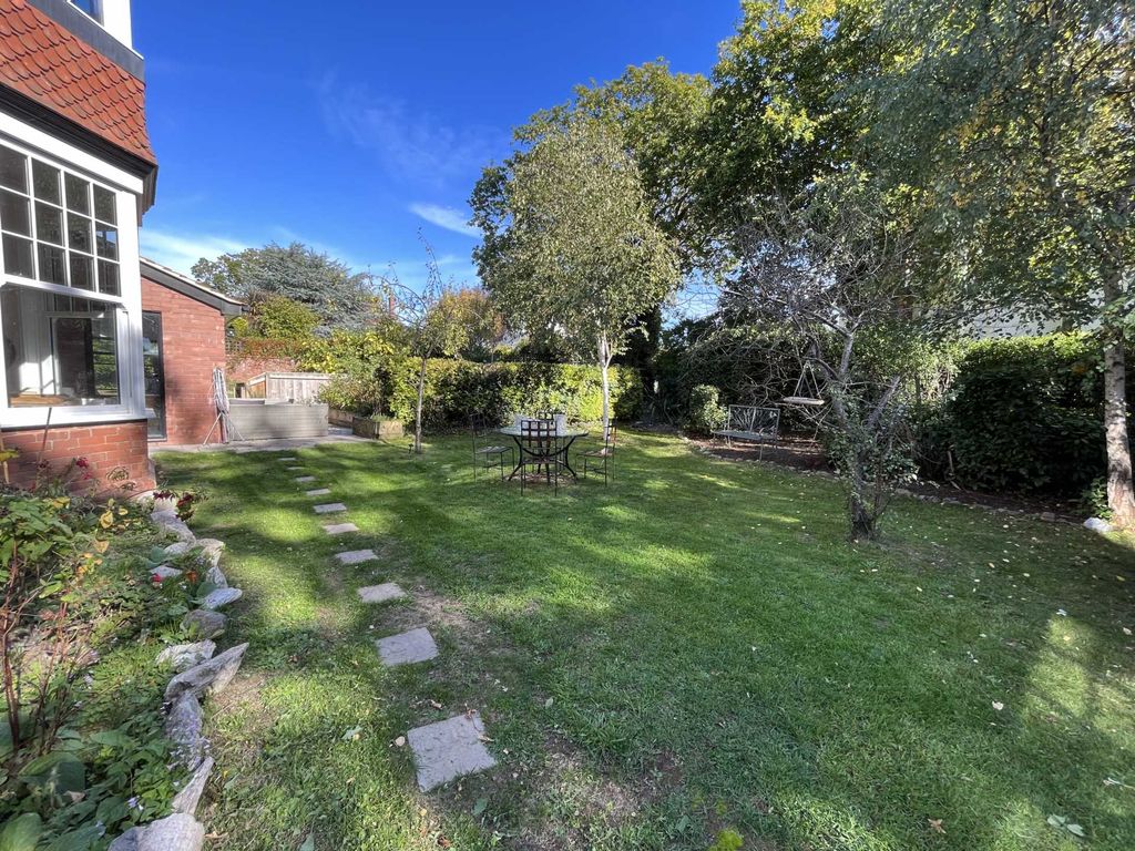Additional image 21 of 4 bed semi-detached house for saleSarlsdown Road, Exmouth EX8