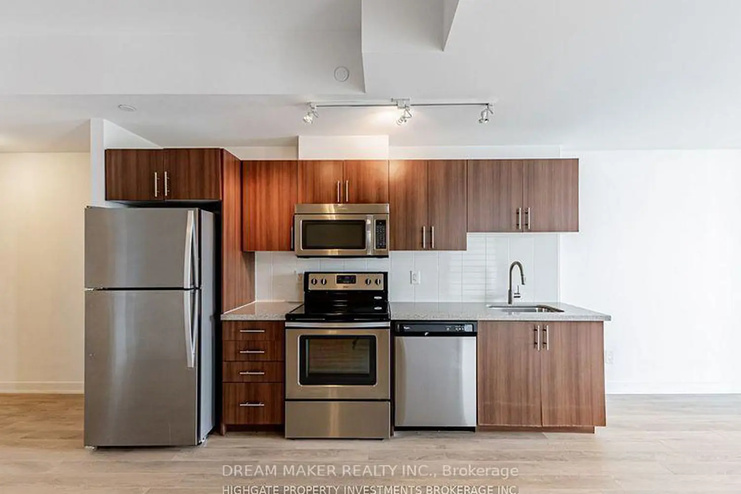 Additional image 7 of 16 Mcadam Avenue 306