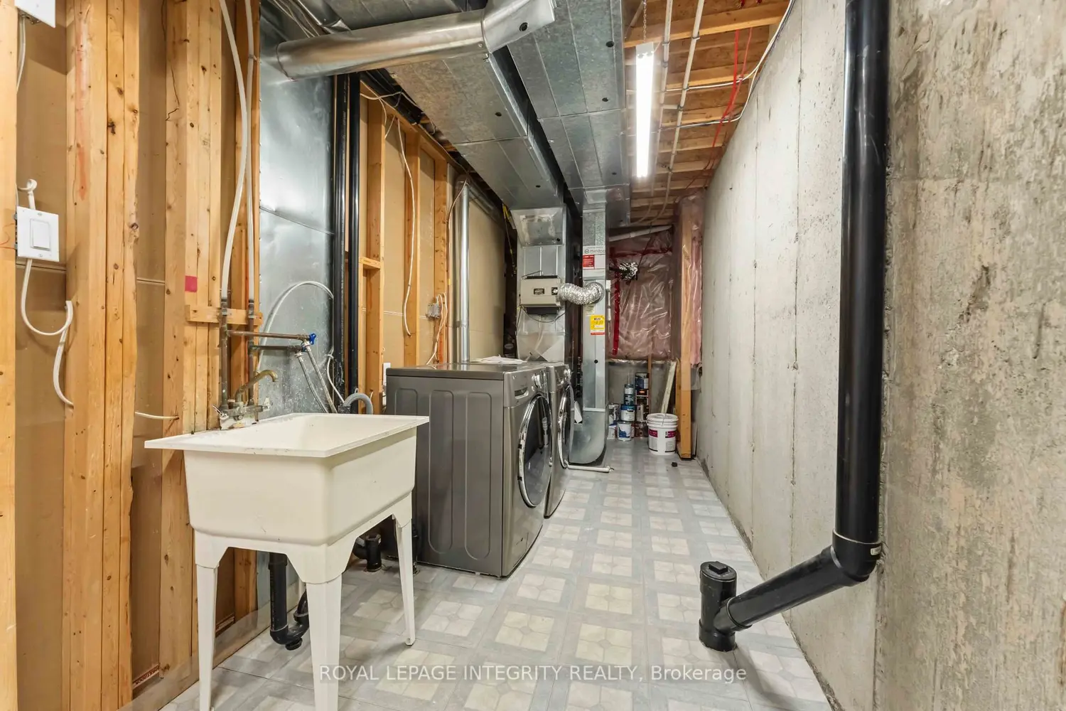 Additional image 17 of 13 Southpointe Avenue