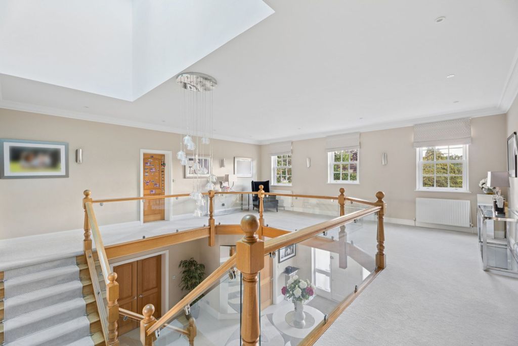 Additional image 18 of 7 bed detached house for saleCamp Road, Gerrards Cross SL9