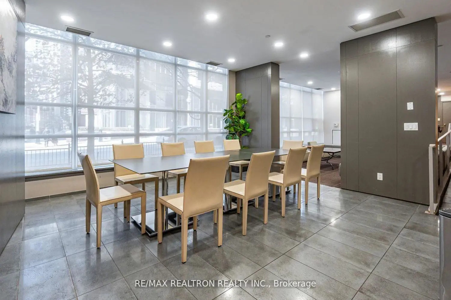 Additional image 18 of 15 Bruyeres Mews 1008