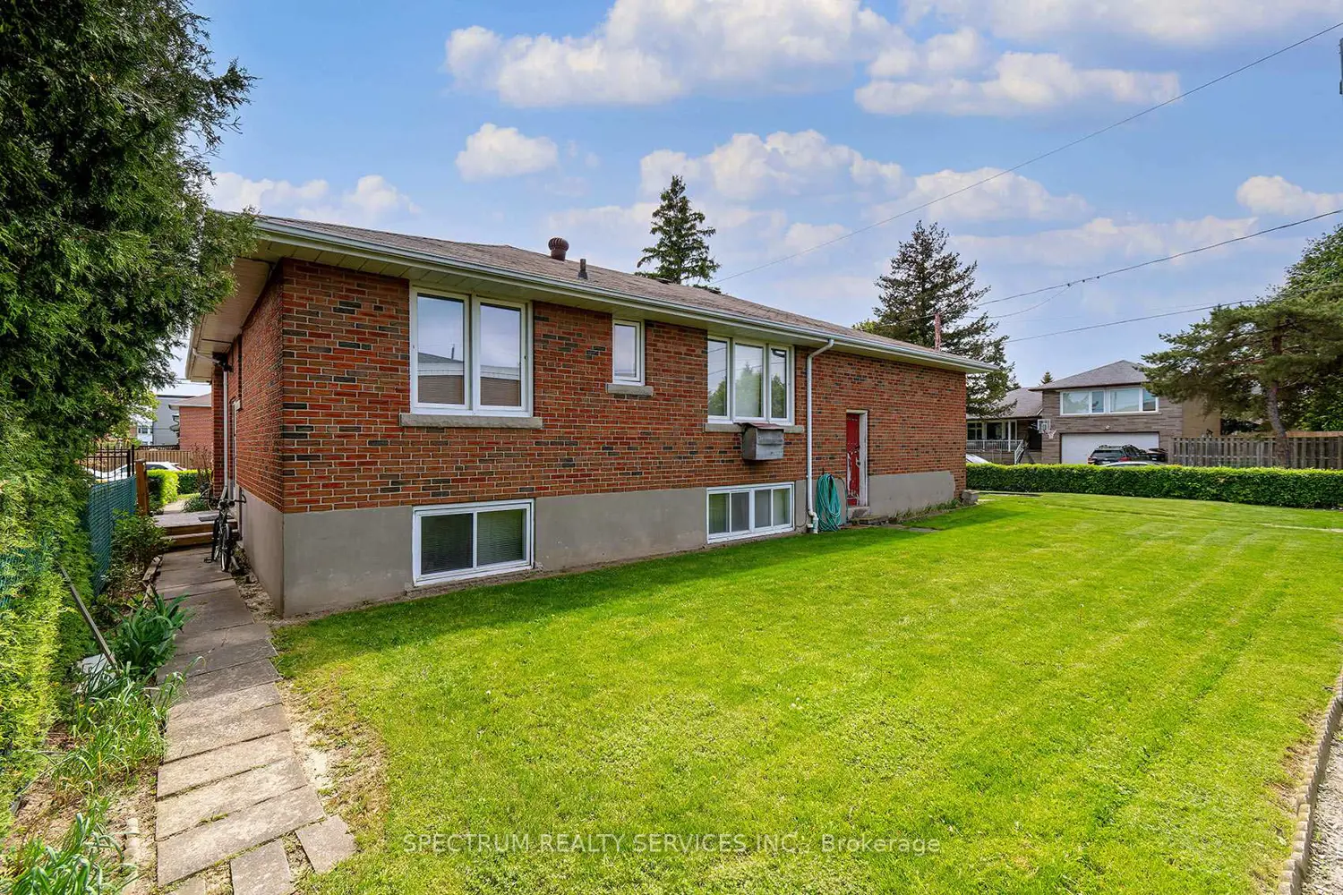 Additional image 18 of 22 Barksdale Avenue