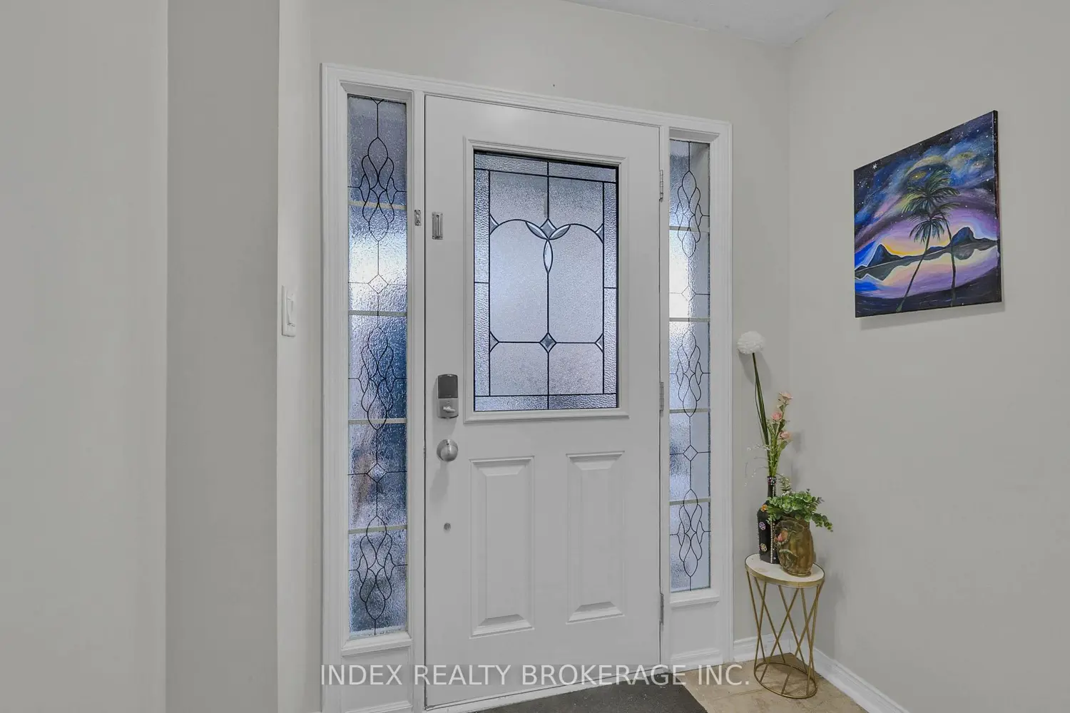 806 Mccue Drive photo 4