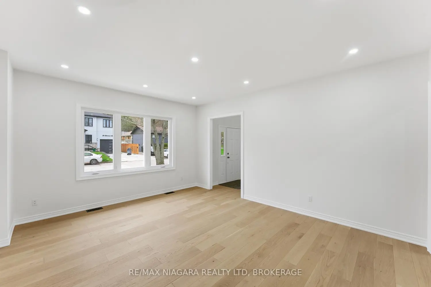 17 Glenbarr Road photo 5