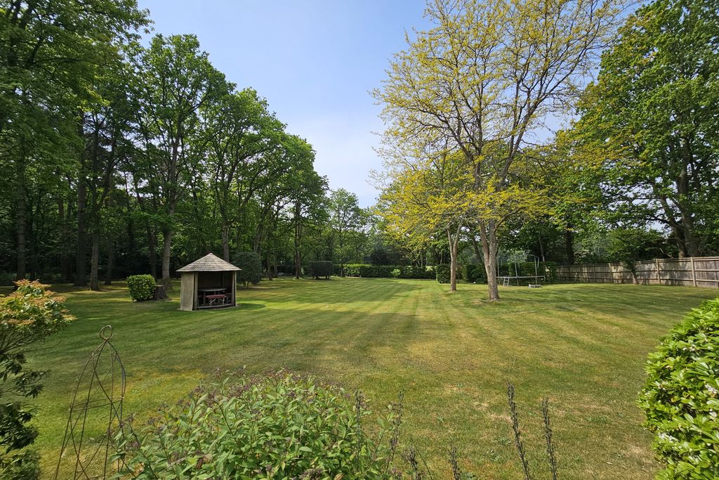 Additional image 21 of 5 bed detached house for saleCrooksbury Road, Farnham GU10