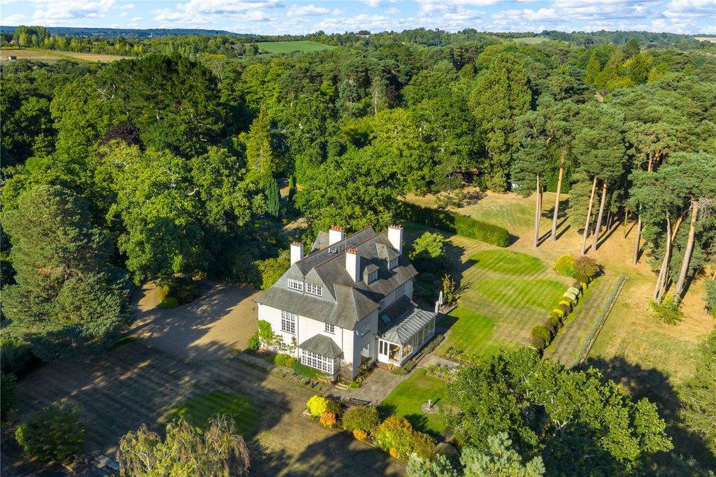 10 bed detached house for saleBlighton Lane, The Sands, Farnham, Surrey GU10