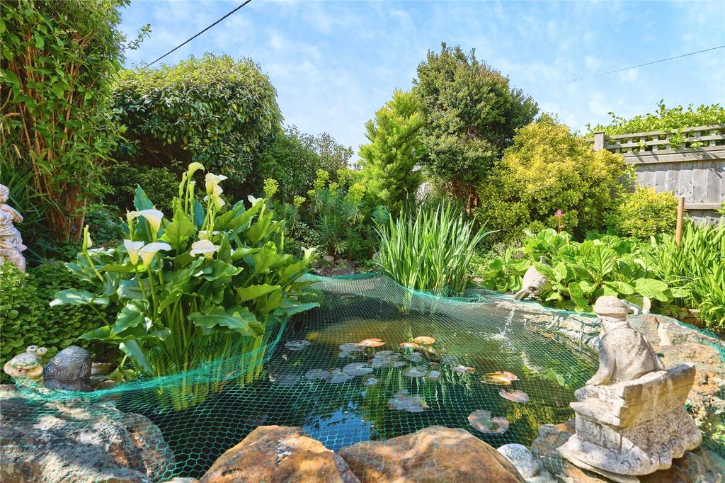 Additional image 7 of 6 bed detached house for saleMonks Lane, Freshwater, Isle Of Wight PO40
