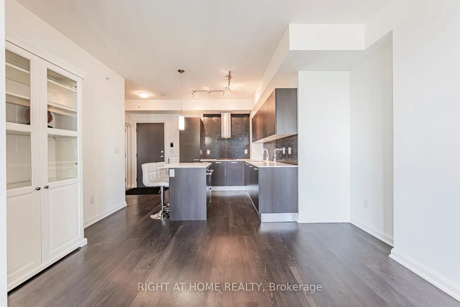 Additional image 16 of 9 Bogert Avenue 3101
