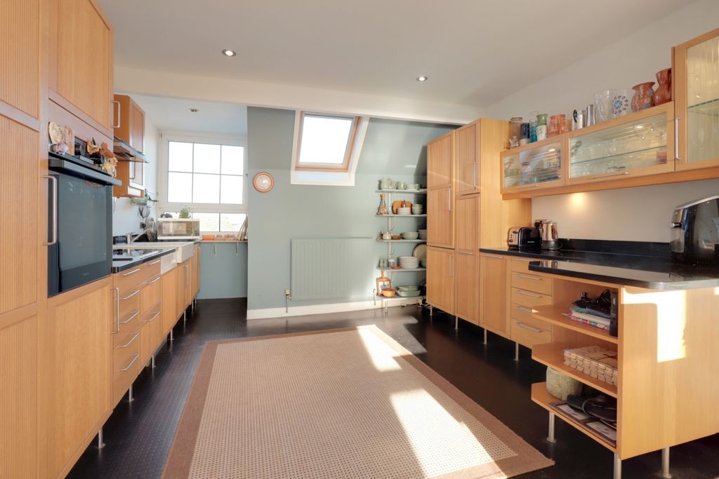 Additional image 5 of 2 bed flat for saleTrefusis House, 6 Trefusis Terrace, Exmouth EX8