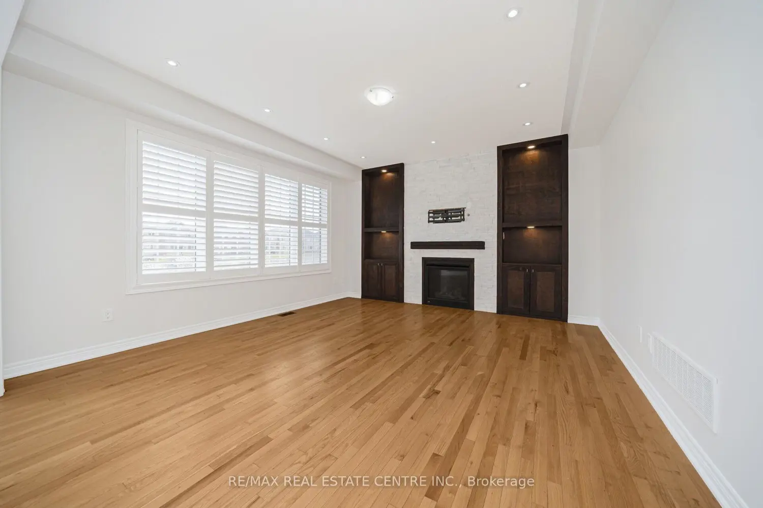 26 Fruitvale Circle photo 5