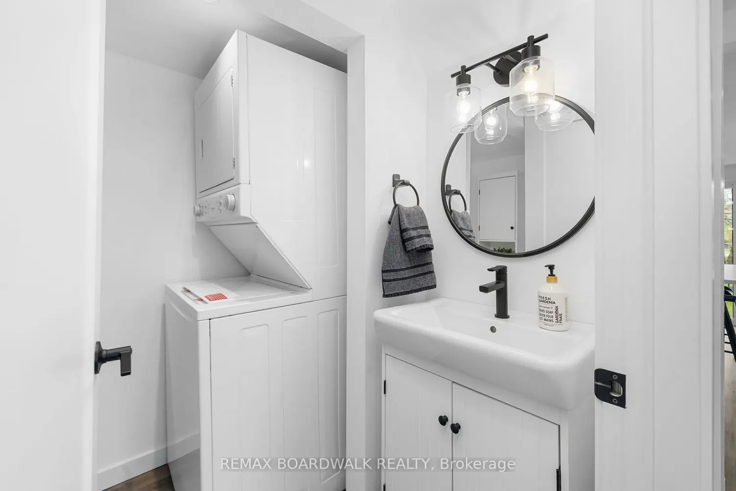 45 Drummond Street photo 5