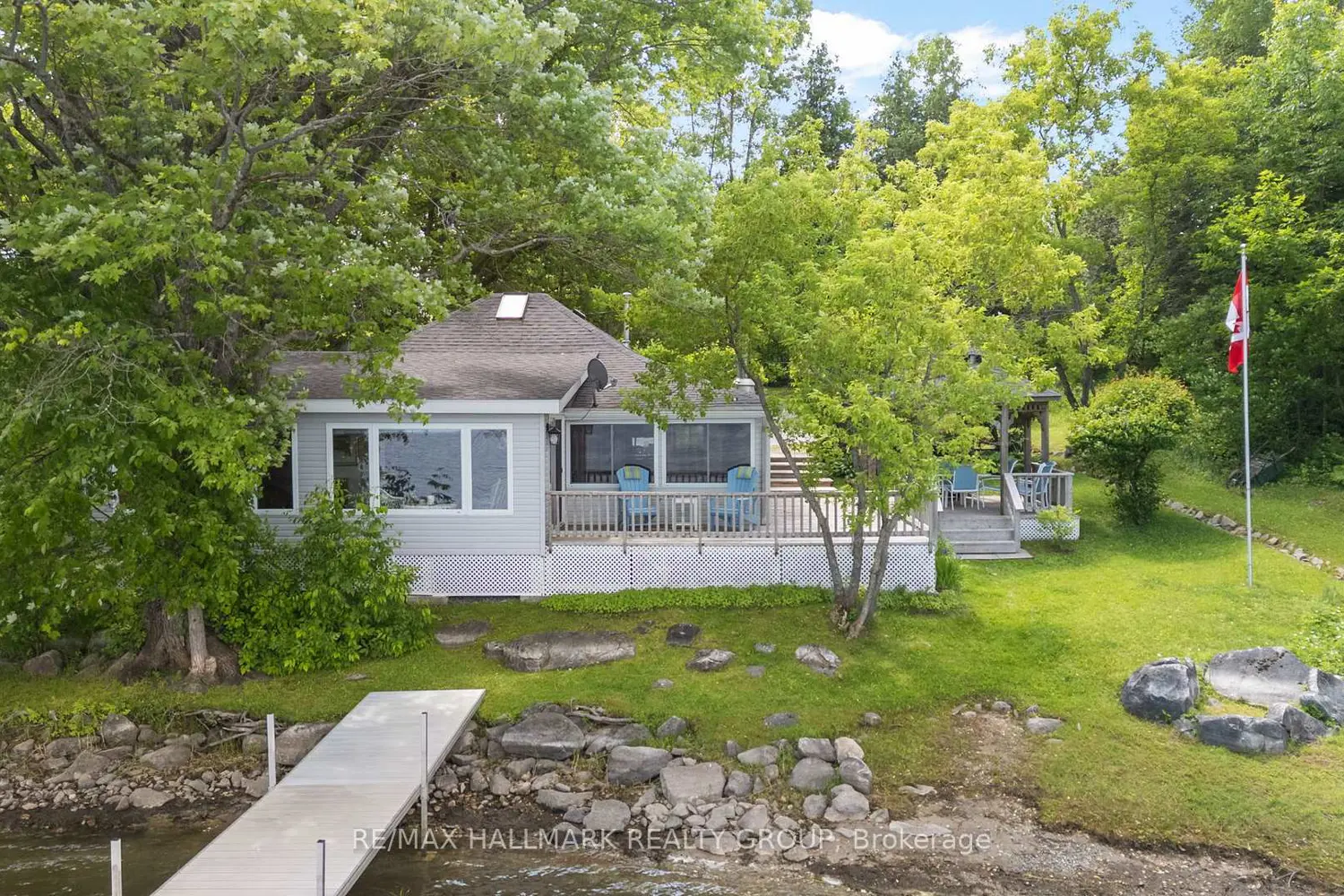 118 Hall Shore Road