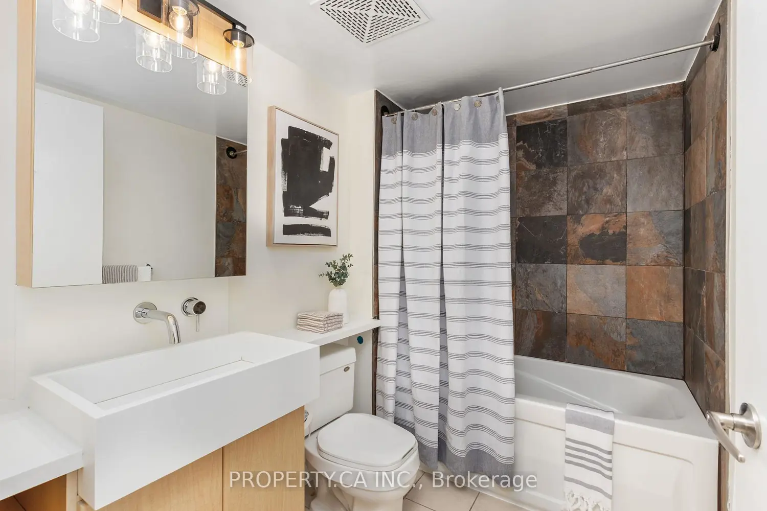 Additional image 14 of 11 Brunel Court 503
