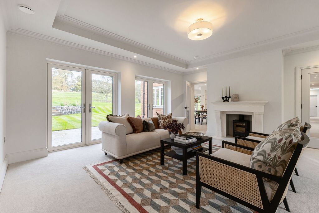Additional image 2 of 6 bed detached house for saleArkell Lane, Frensham, Farnham GU10