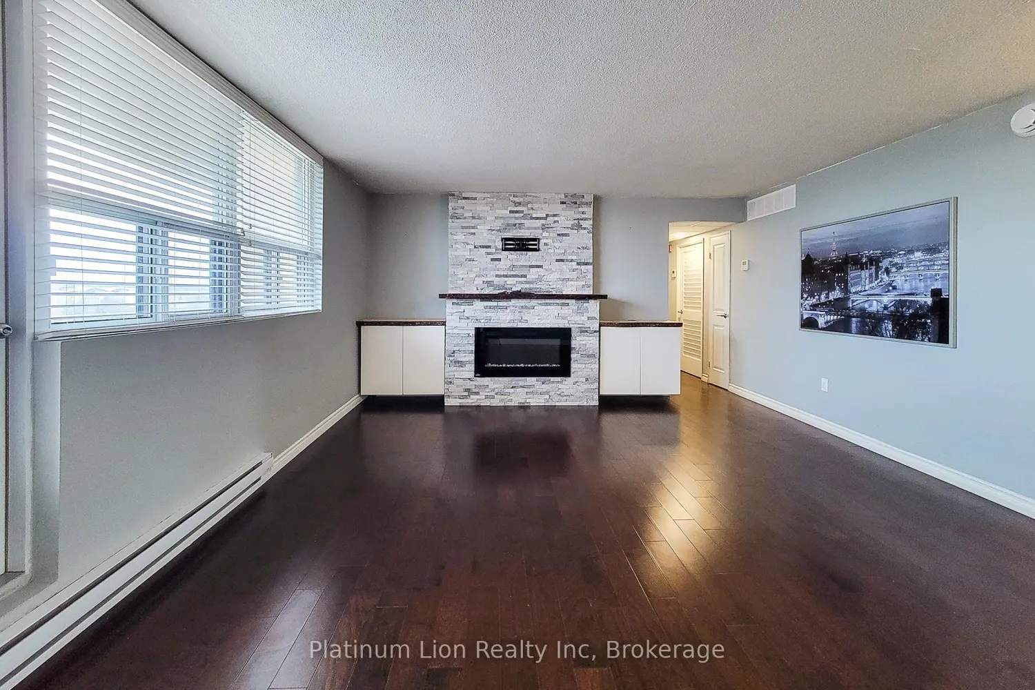 700 Dynes Road 712 photo 4