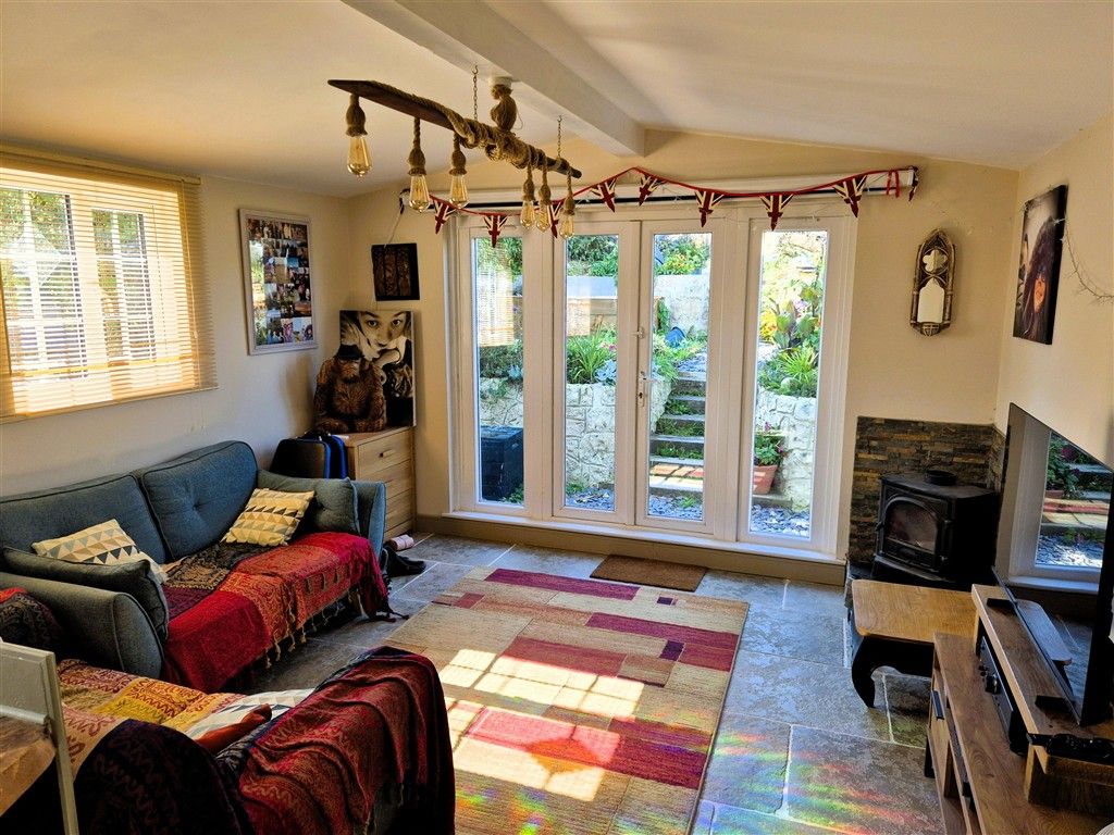 Additional image 17 of 3 bed semi-detached house for saleVictoria Road, Freshwater, Isle Of Wight PO40