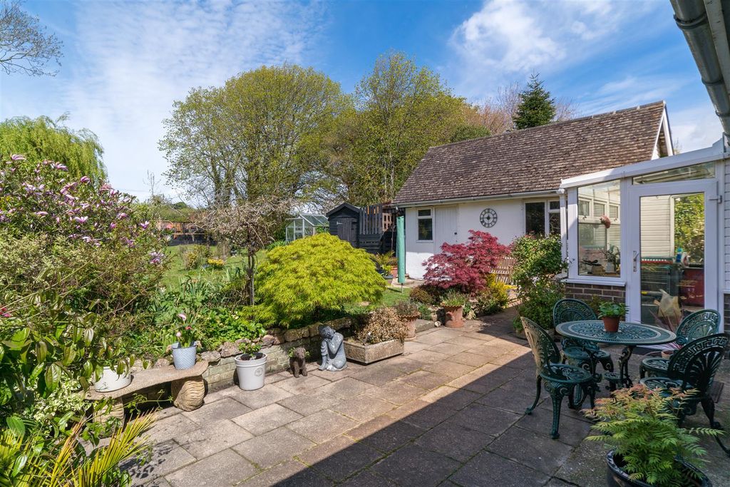 Additional image 20 of 3 bed detached house for saleNorton Green, Isle Of Wight PO40
