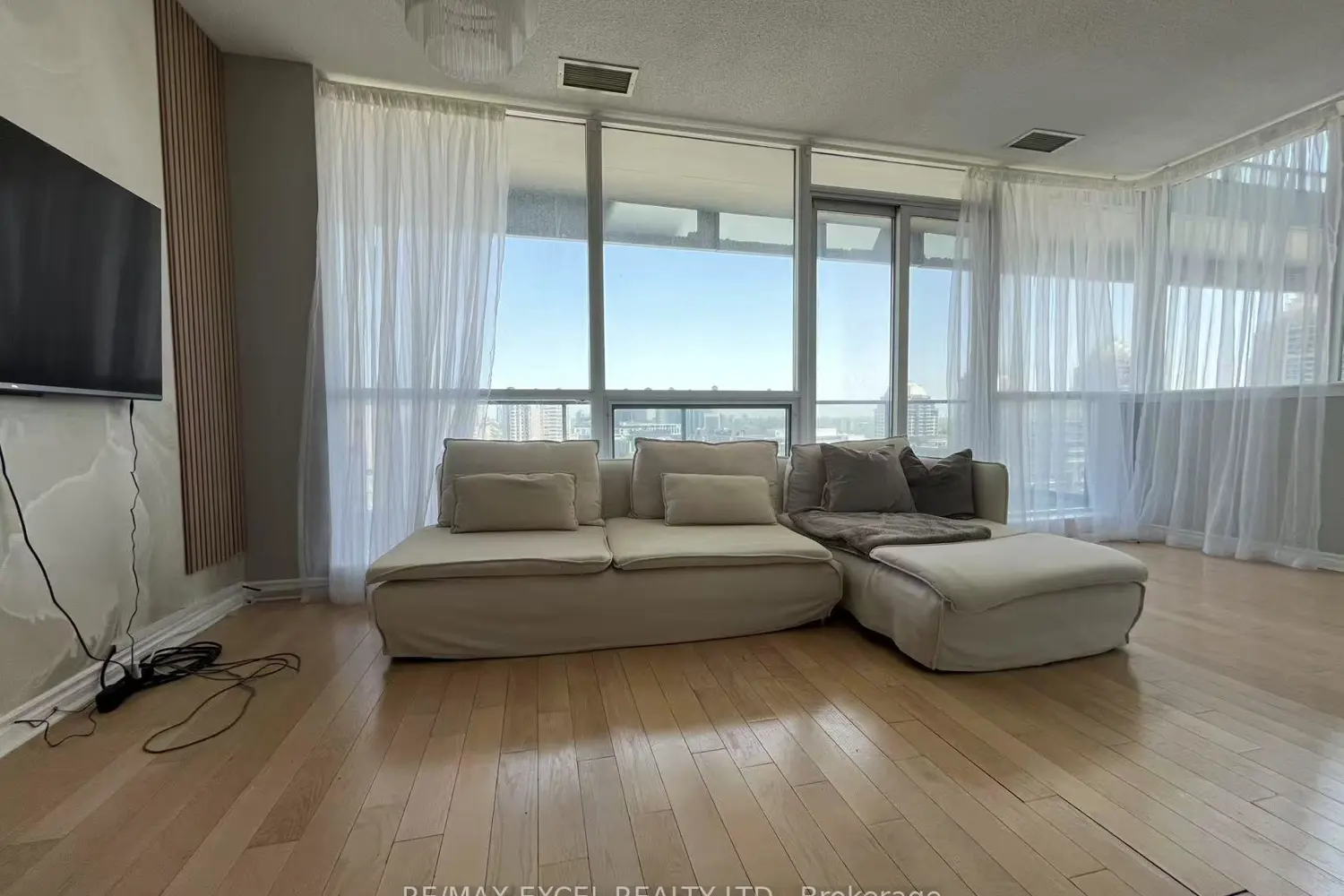 Additional image 14 of 2885 Bayview Avenue 1126