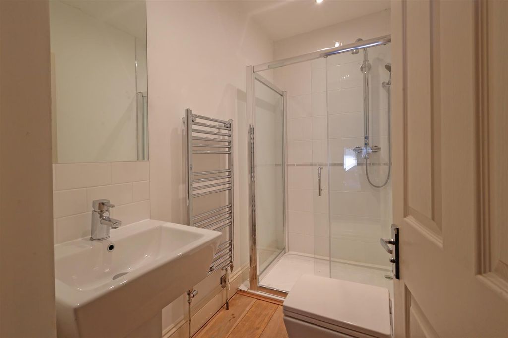 Additional image 18 of 4 bed terraced house for saleNorth Street, Fowey PL23