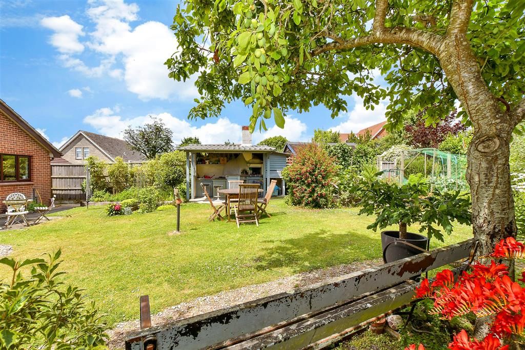 Additional image 6 of 3 bed detached bungalow for saleMadeira Lane, Freshwater, Isle Of Wight PO40