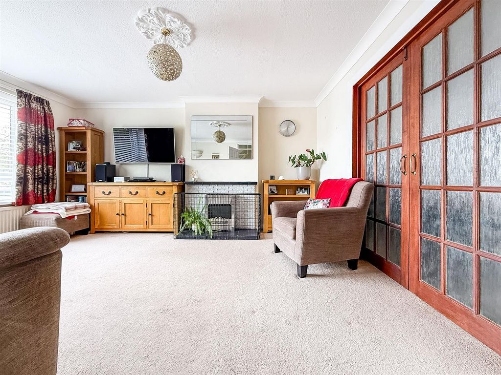 Additional image 6 of 4 bed detached house for saleFroxfield Gardens, Portchester PO16