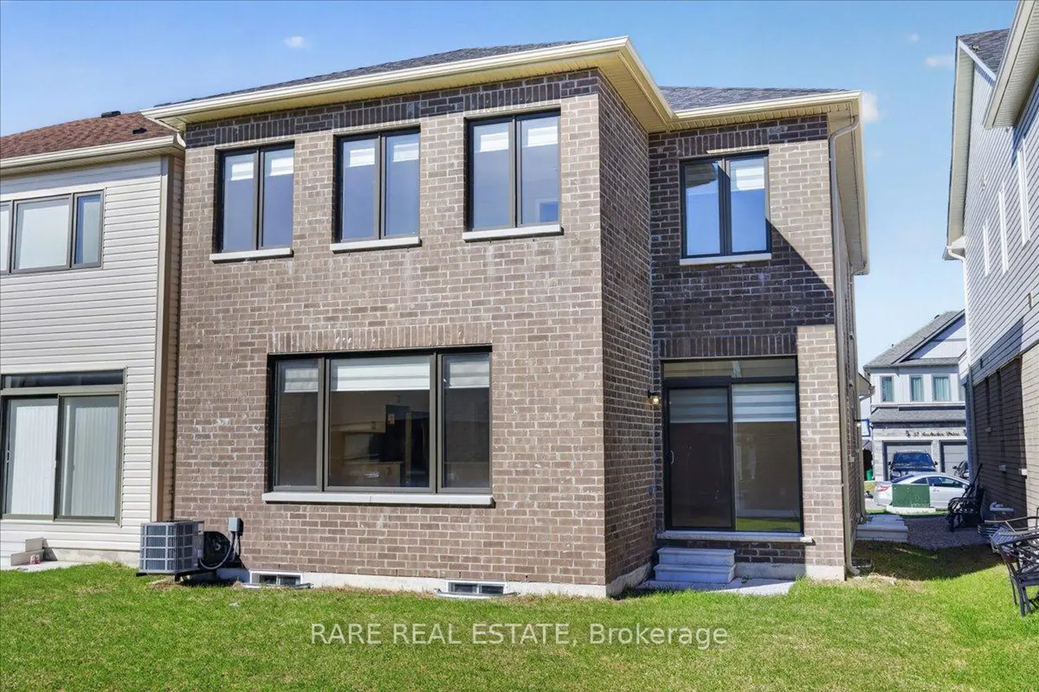 Additional image 19 of 38 Rochester Drive