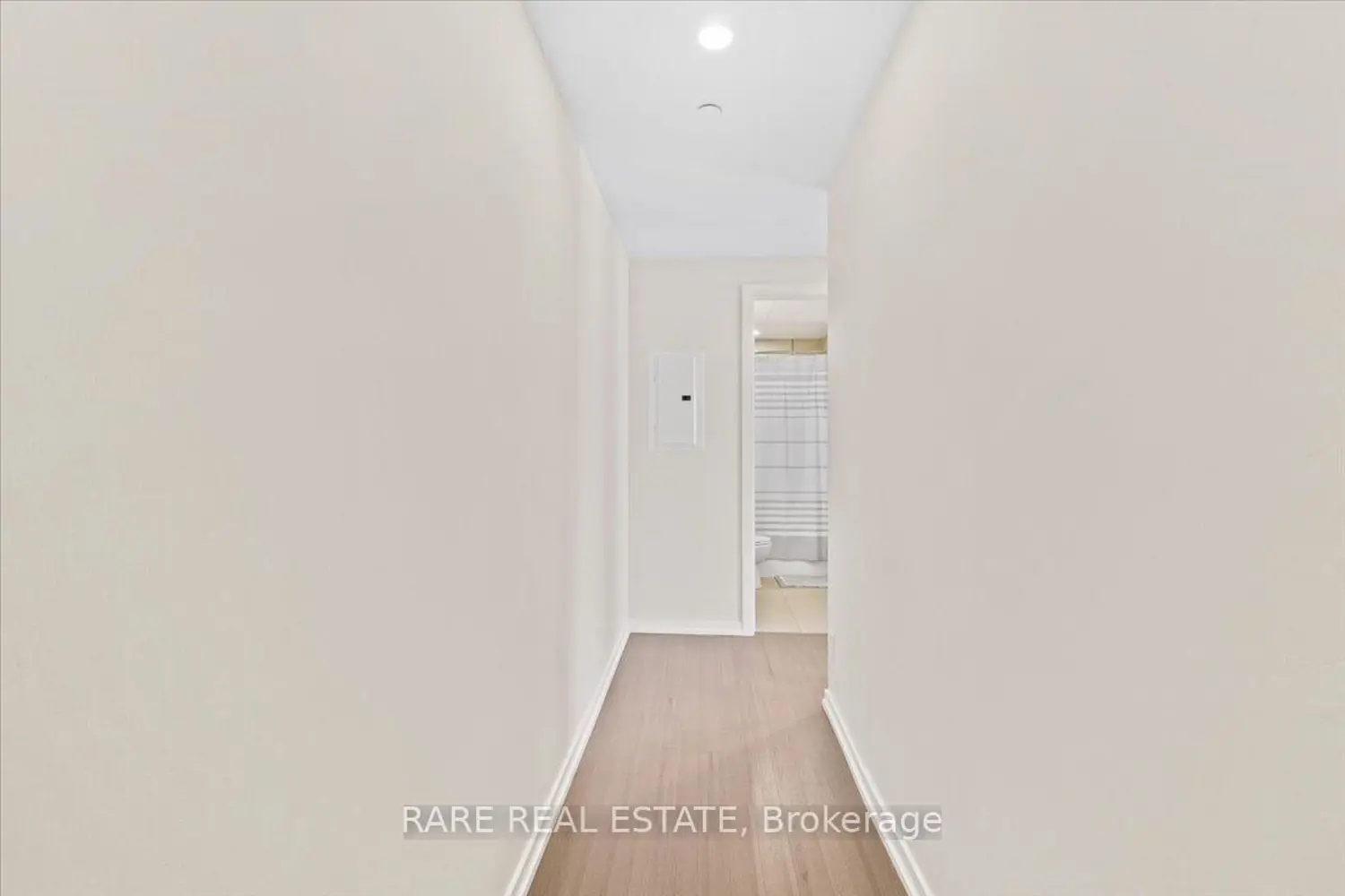 Additional image 3 of 101 Peter Street 716
