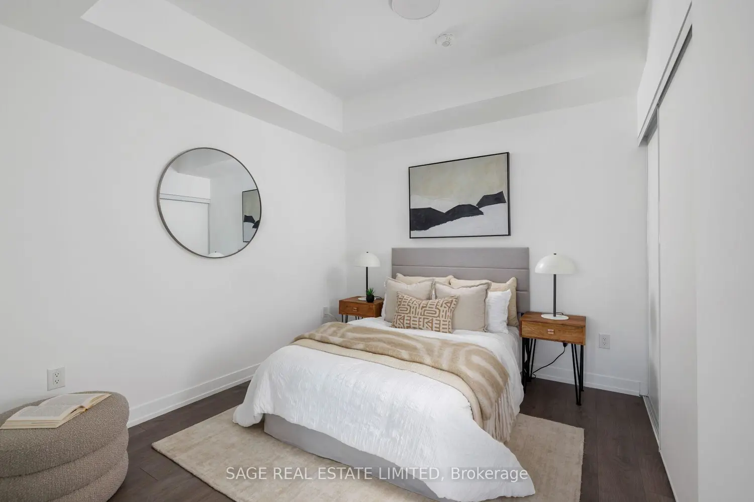 Additional image 13 of 270 Dufferin Street 327