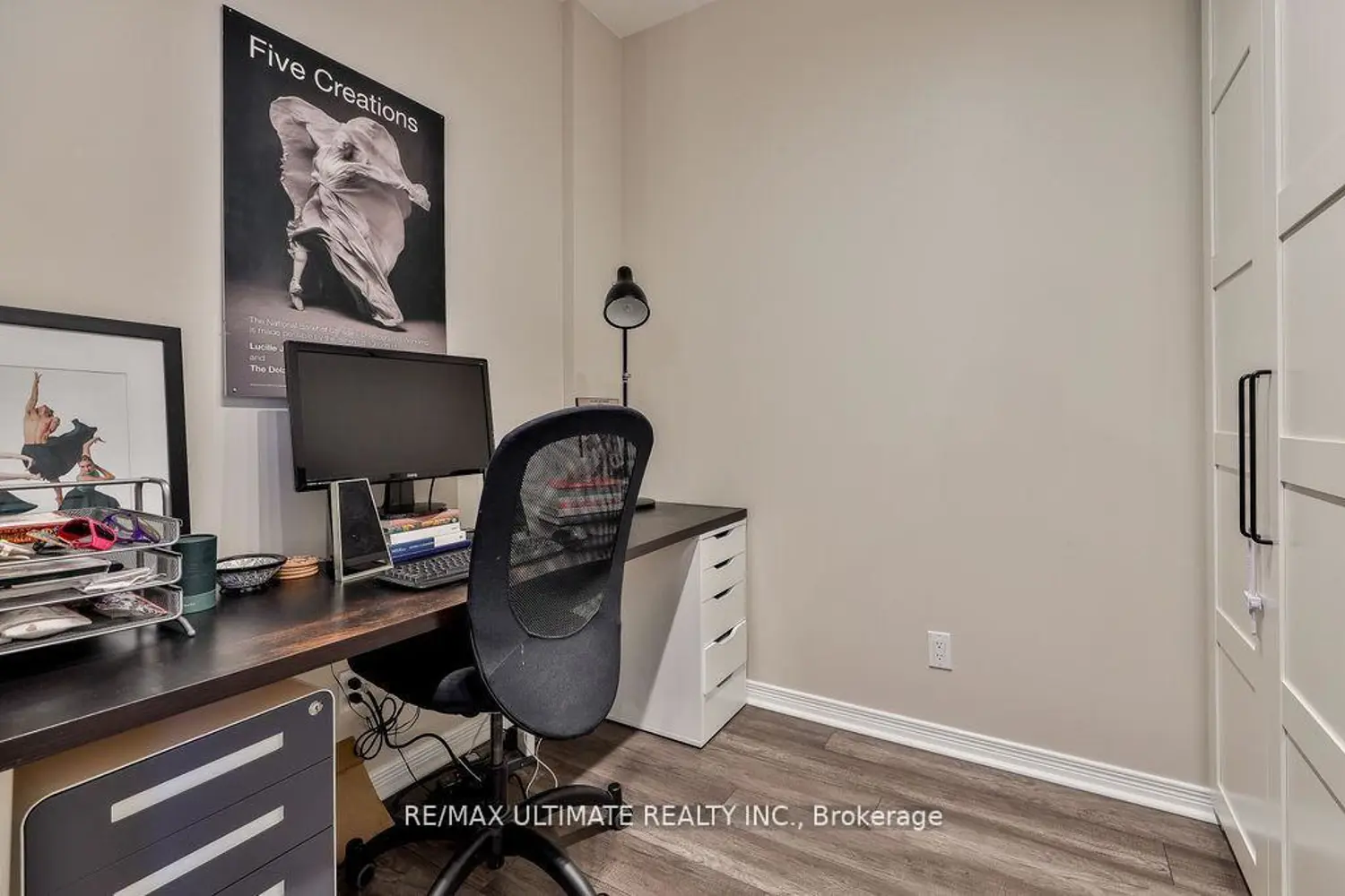 Additional image 11 of 60 Heintzman Street 2404