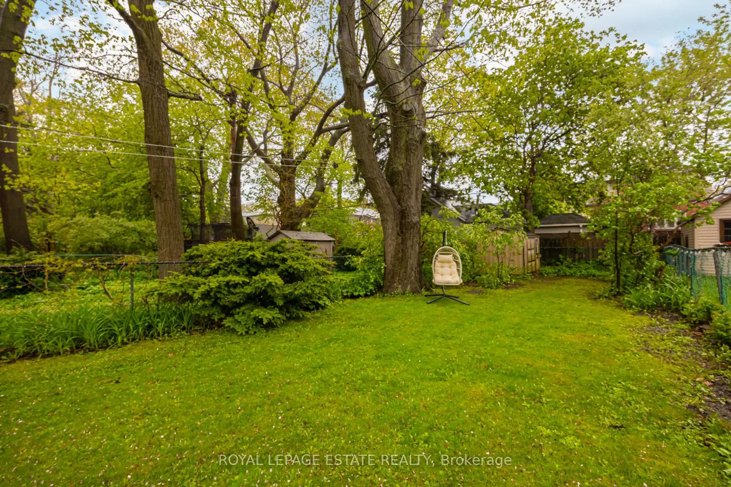 Additional image 13 of 38 Queensbury Avenue