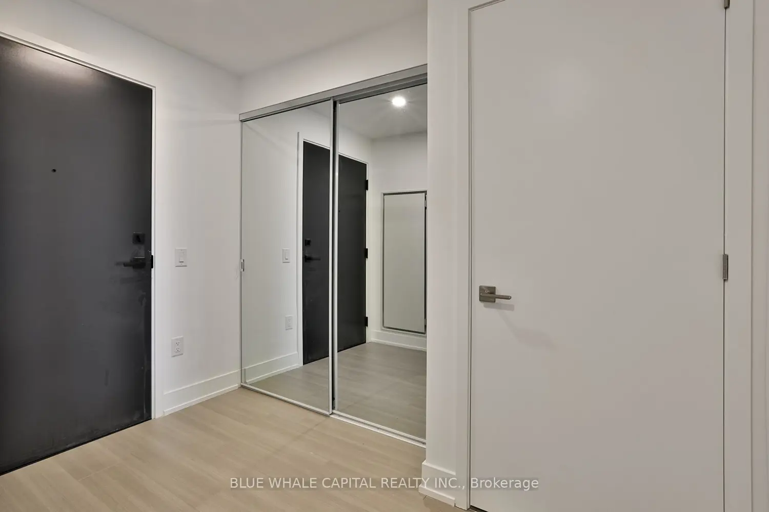 Additional image 19 of 36 Olive Avenue 1508
