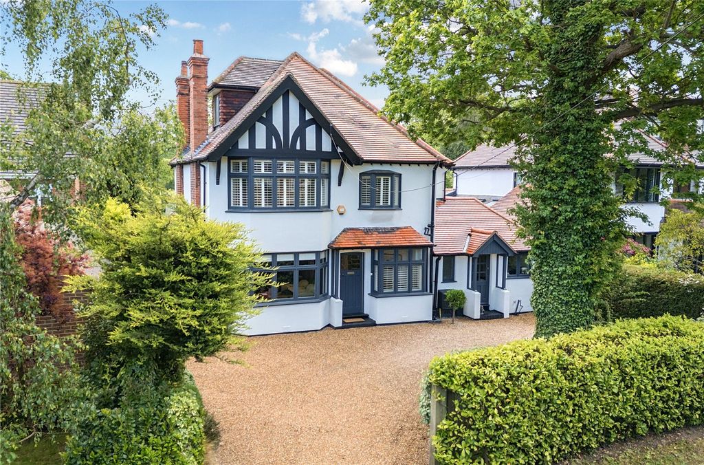 5 bed detached house for saleLittleworth Road, Esher KT10