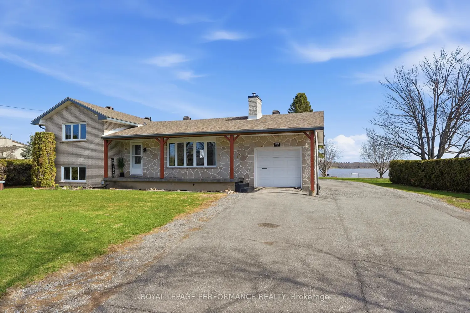 3595 Front Road photo 2