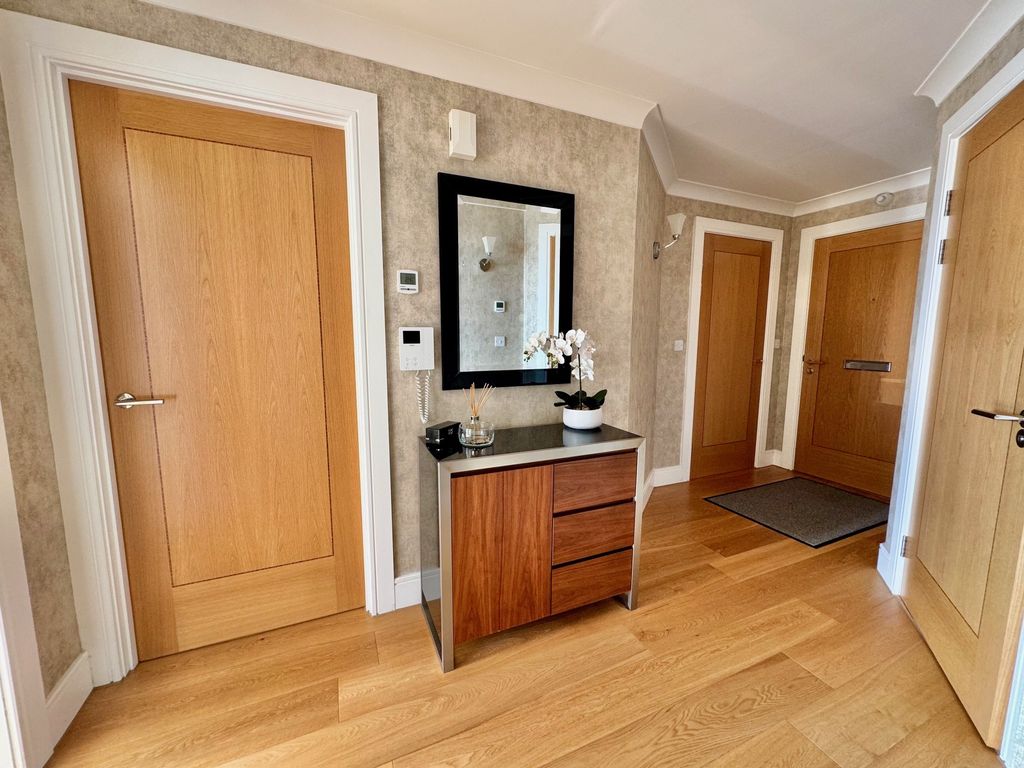 Additional image 9 of 2 bed flat for salePierhead, Exmouth EX8