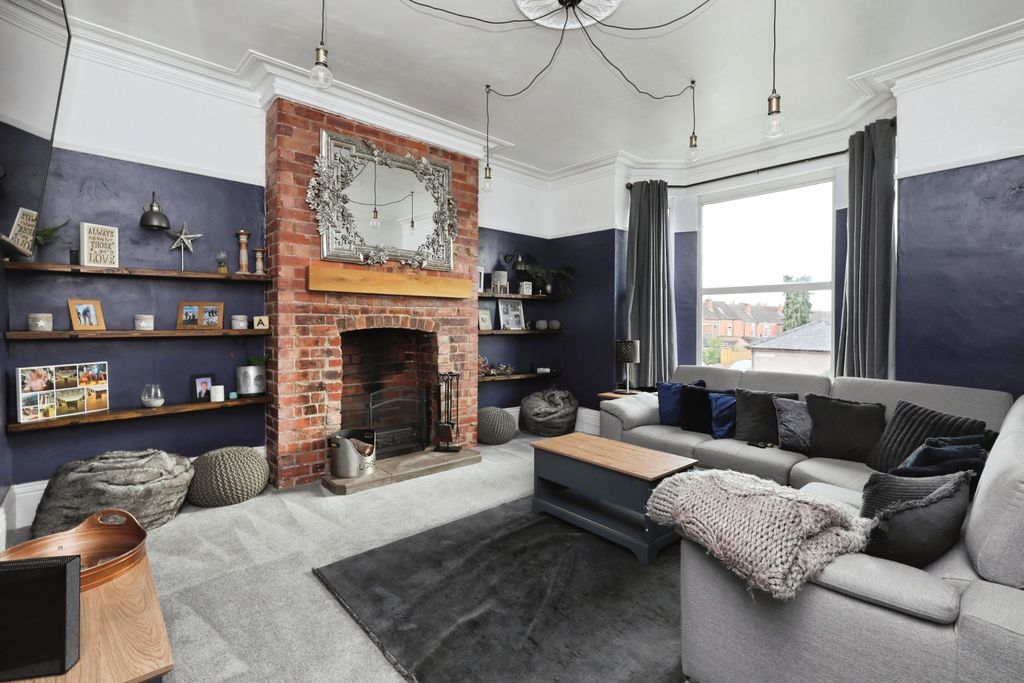 5 bed semi-detached house for saleNortholme, Gainsborough DN21