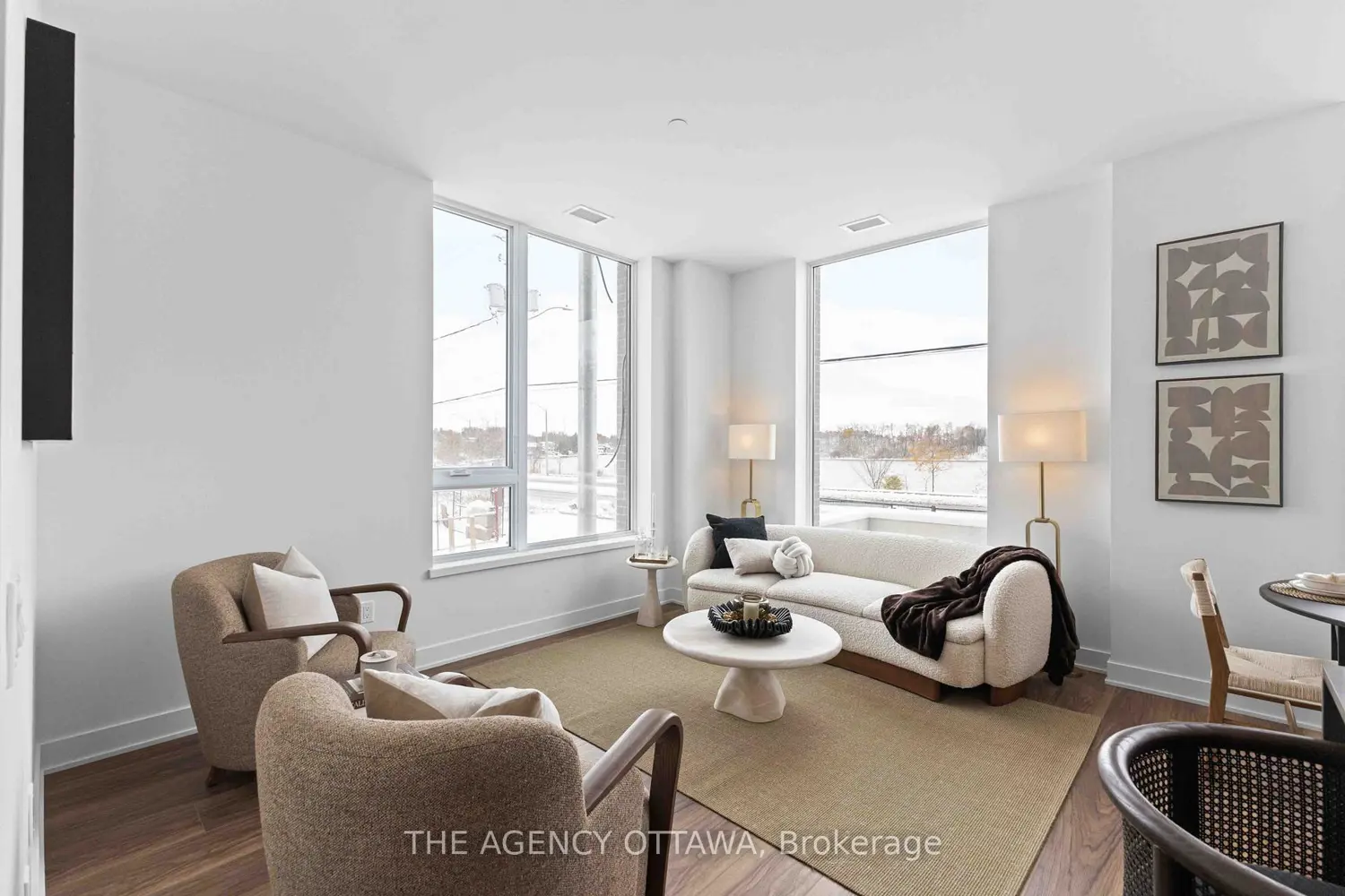 Additional image 9 of 3071 Riverside Drive 304