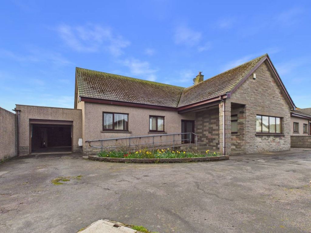 4 bed detached bungalow for saleFraser Crescent, Fraserburgh AB43