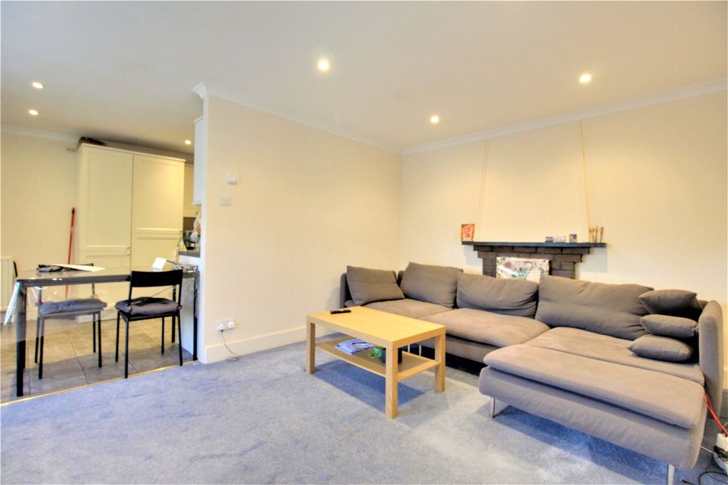 Additional image 7 of 1 bed maisonette for saleOld Cove Road, Fleet, Hampshire GU51