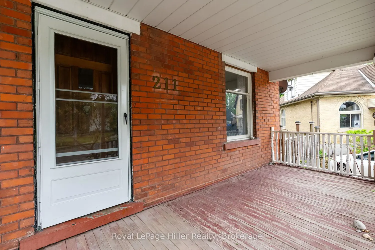 211 Nelson Street photo 2