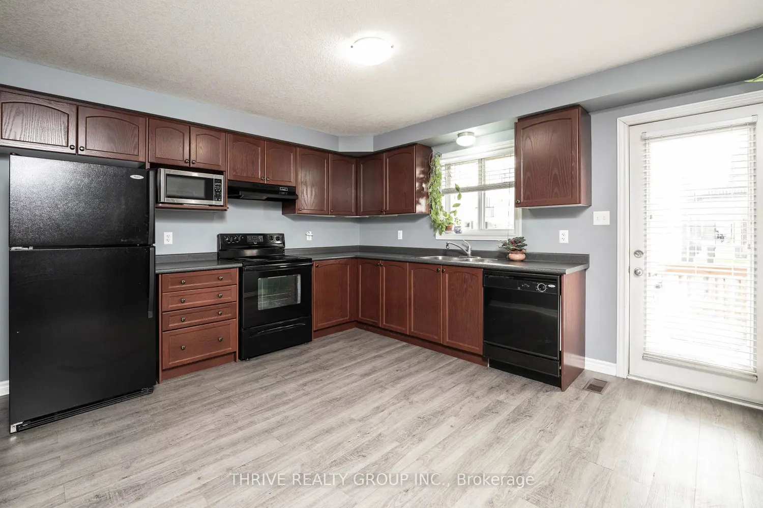 3320 Meadowgate Boulevard 30 photo 5