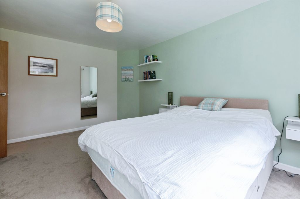 Additional image 14 of 3 bed flat for saleAldridge Road, Ferndown BH22