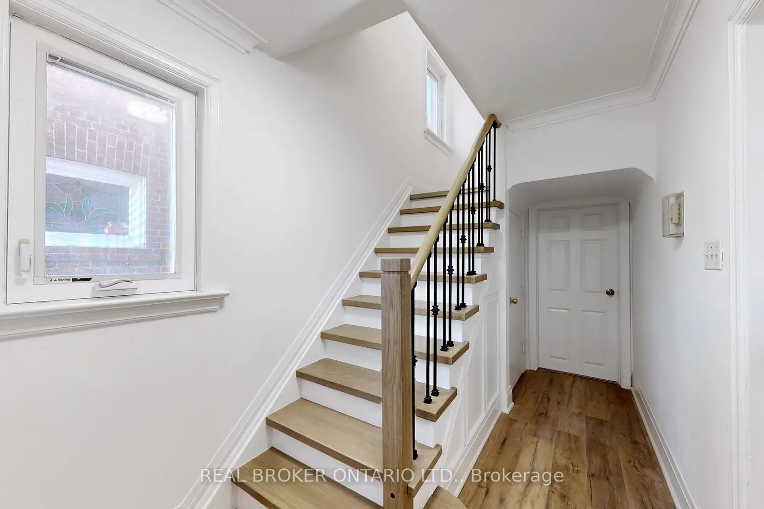Additional image 3 of 451 Donlands Avenue