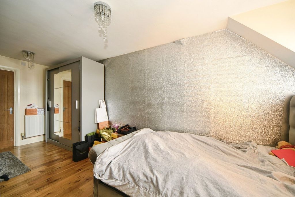 Additional image 8 of 4 bed semi-detached house for saleMeyer Road, Erith DA8