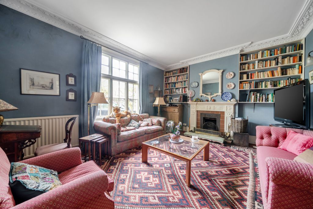 Additional image 2 of 6 bed detached house for saleMilbourne Lane, Esher KT10