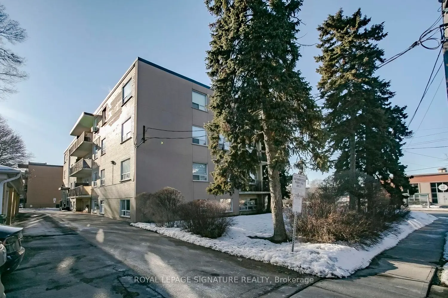 Additional image 19 of 219 Wilson Avenue 305