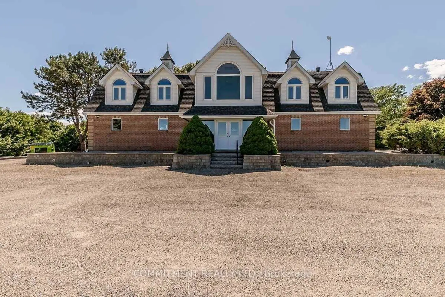 16067 Heart Lake Road photo 3